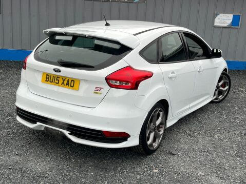 Ford Focus 2.0T EcoBoost ST-3 Euro 6 (s/s) 5dr 51