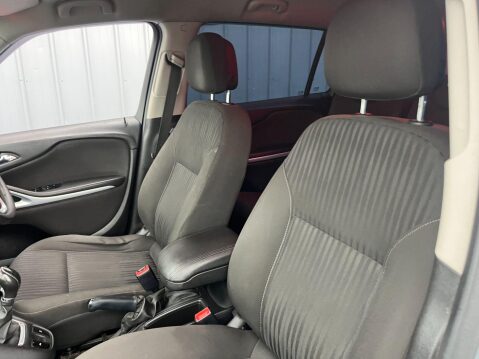 Vauxhall Zafira 2.0 CDTi Exclusiv Euro 5 5dr 4