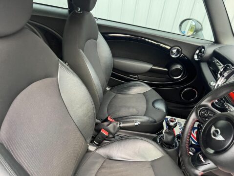 Mini Hatch 1.6 Cooper S Euro 5 (s/s) 3dr 34