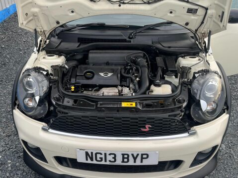 Mini Hatch 1.6 Cooper S Euro 5 (s/s) 3dr 28