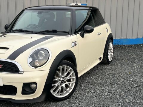 Mini Hatch 1.6 Cooper S Euro 5 (s/s) 3dr 24