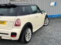 Mini Hatch 1.6 Cooper S Euro 5 (s/s) 3dr 27
