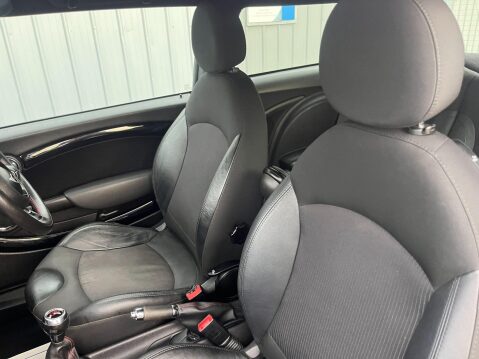 Mini Hatch 1.6 Cooper S Euro 5 (s/s) 3dr 6