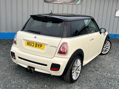 Mini Hatch 1.6 Cooper S Euro 5 (s/s) 3dr 48
