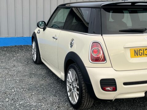Mini Hatch 1.6 Cooper S Euro 5 (s/s) 3dr 64
