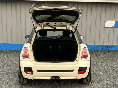 Mini Hatch 1.6 Cooper S Euro 5 (s/s) 3dr 9