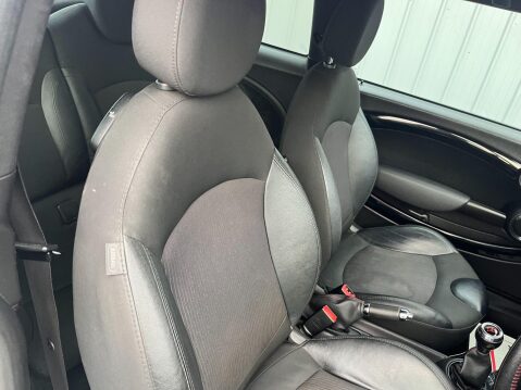 Mini Hatch 1.6 Cooper S Euro 5 (s/s) 3dr 38
