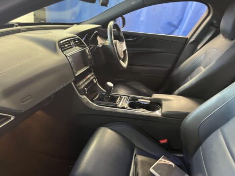 Jaguar XE 2.0d R-Sport Euro 6 (s/s) 4dr 12