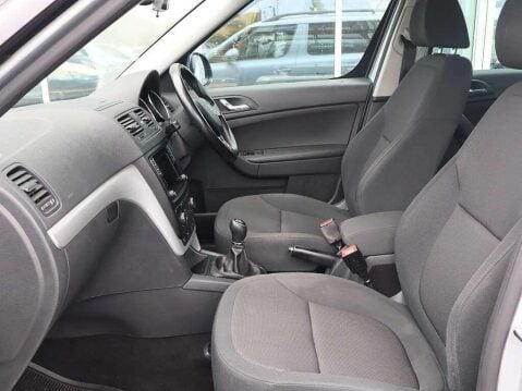 Skoda Yeti 2.0 TDI SE Business Outdoor Euro 6 (s/s) 5dr 2