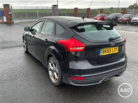Ford Focus 2.0 TDCi ST-2 Euro 6 (s/s) 5dr 3
