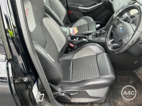 Ford Focus 2.0 TDCi ST-2 Euro 6 (s/s) 5dr 7