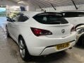 Vauxhall Astra GTC 2.0 CDTi BiTurbo Euro 5 (s/s) 3dr 9