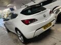 Vauxhall Astra GTC 2.0 CDTi BiTurbo Euro 5 (s/s) 3dr 23