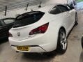 Vauxhall Astra GTC 2.0 CDTi BiTurbo Euro 5 (s/s) 3dr 29