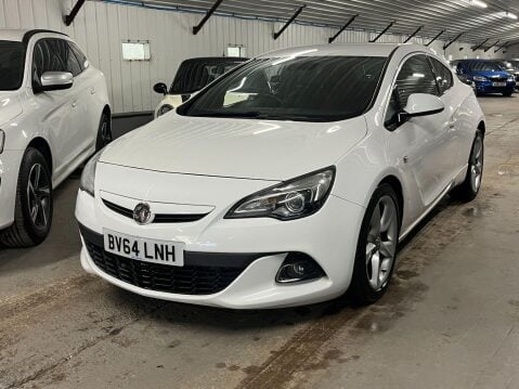 Vauxhall Astra GTC 2.0 CDTi BiTurbo Euro 5 (s/s) 3dr 13
