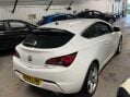 Vauxhall Astra GTC 2.0 CDTi BiTurbo Euro 5 (s/s) 3dr 30