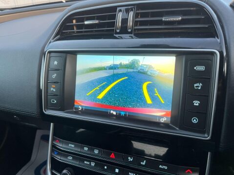 Jaguar XE 2.0d Portfolio Auto Euro 6 (s/s) 4dr 6