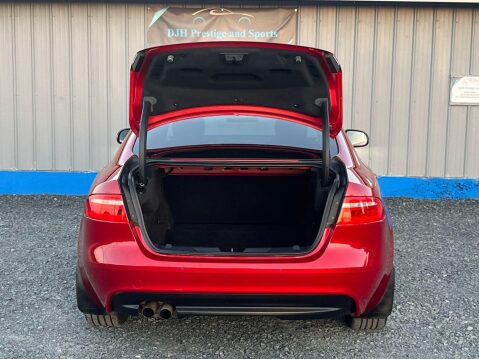 Jaguar XE 2.0d Portfolio Auto Euro 6 (s/s) 4dr 10