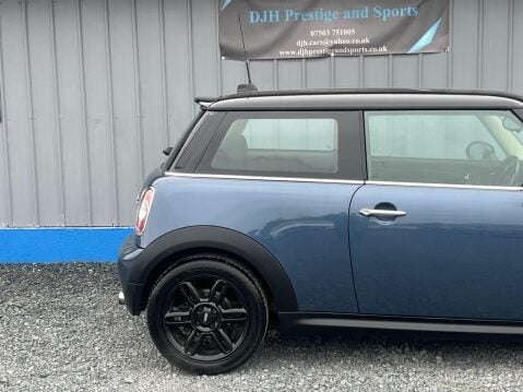 Mini Hatch 1.6 Cooper Euro 5 3dr 23