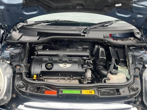 Mini Hatch 1.6 Cooper Euro 5 3dr 29