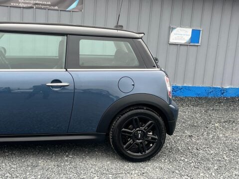 Mini Hatch 1.6 Cooper Euro 5 3dr 20