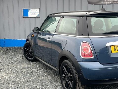 Mini Hatch 1.6 Cooper Euro 5 3dr 27