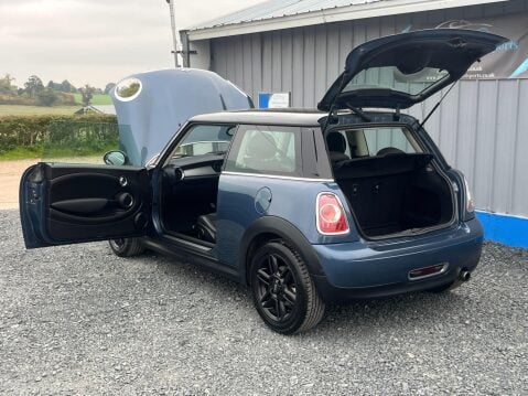 Mini Hatch 1.6 Cooper Euro 5 3dr 18