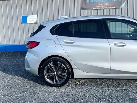 BMW 1 Series 1.5 118i Sport Euro 6 (s/s) 5dr 22