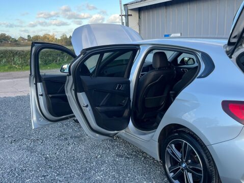 BMW 1 Series 1.5 118i Sport Euro 6 (s/s) 5dr 16