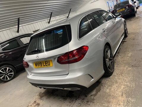 Mercedes-Benz C Class 1.5 C200 MHEV EQ Boost AMG Line (Premium) G-Tronic+ Euro 6 (s/s) 5dr 44