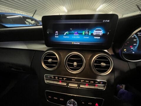 Mercedes-Benz C Class 1.5 C200 MHEV EQ Boost AMG Line (Premium) G-Tronic+ Euro 6 (s/s) 5dr 39
