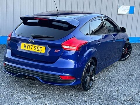 Ford Focus 2.0T EcoBoost ST-2 Euro 6 (s/s) 5dr 40