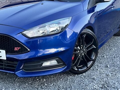 Ford Focus 2.0T EcoBoost ST-2 Euro 6 (s/s) 5dr 55