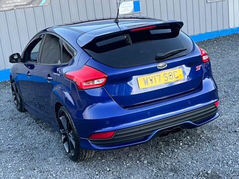Ford Focus 2.0T EcoBoost ST-2 Euro 6 (s/s) 5dr 44