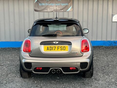 Mini Hatch 2.0 Cooper SD Euro 6 (s/s) 3dr 8