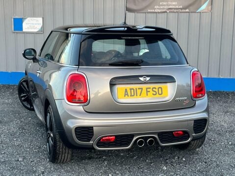 Mini Hatch 2.0 Cooper SD Euro 6 (s/s) 3dr 44