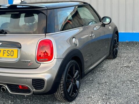 Mini Hatch 2.0 Cooper SD Euro 6 (s/s) 3dr 53