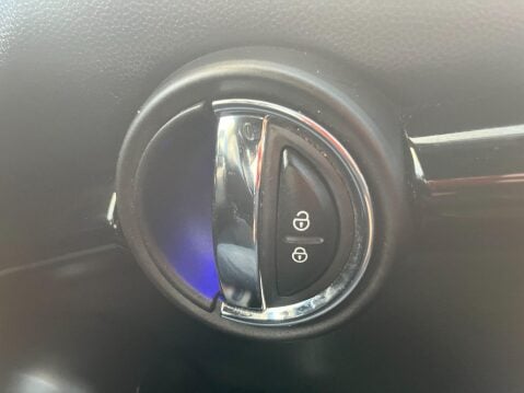 Mini Hatch 2.0 Cooper SD Euro 6 (s/s) 3dr 25