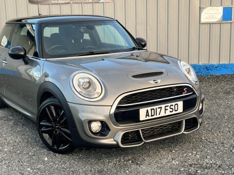 Mini Hatch 2.0 Cooper SD Euro 6 (s/s) 3dr 31