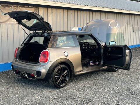 Mini Hatch 2.0 Cooper SD Euro 6 (s/s) 3dr 13