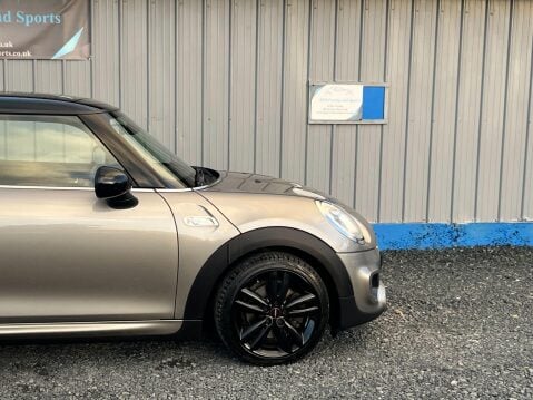 Mini Hatch 2.0 Cooper SD Euro 6 (s/s) 3dr 20