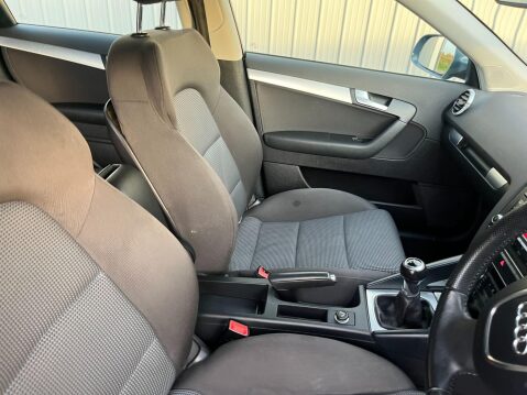 Audi A3 1.6 TDI Sport Sportback Euro 5 (s/s) 5dr 29