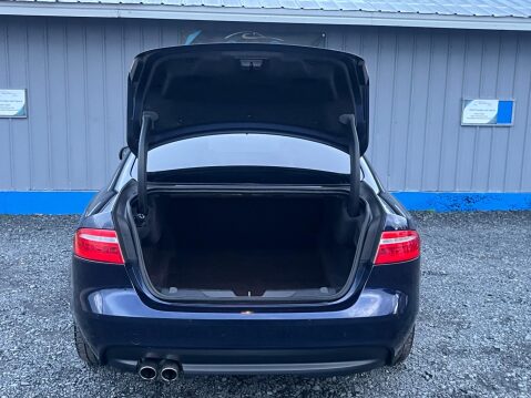 Jaguar XE 2.0d R-Sport Euro 6 (s/s) 4dr 9