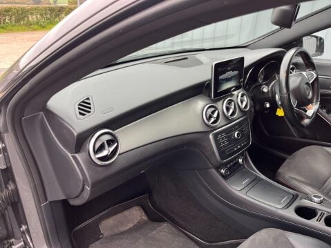 Mercedes-Benz CLA Class 2.1 CLA220 CDI AMG Sport Shooting Brake 7G-DCT Euro 6 (s/s) 5dr 28