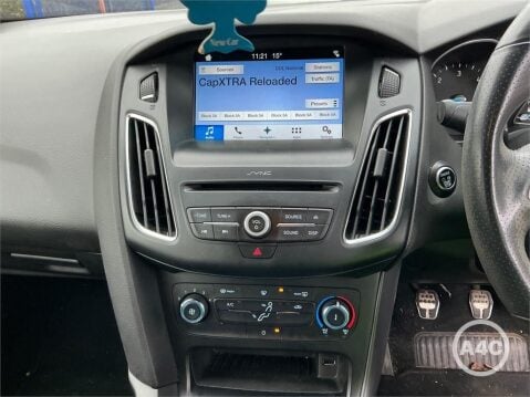 Ford Focus 1.5 TDCi ST-Line Euro 6 (s/s) 5dr 8