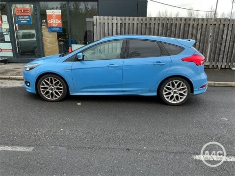 Ford Focus 1.5 TDCi ST-Line Euro 6 (s/s) 5dr 3