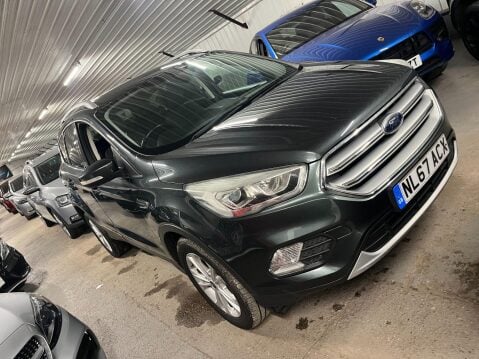 Ford Kuga 1.5 TDCi Titanium Euro 6 (s/s) 5dr 3