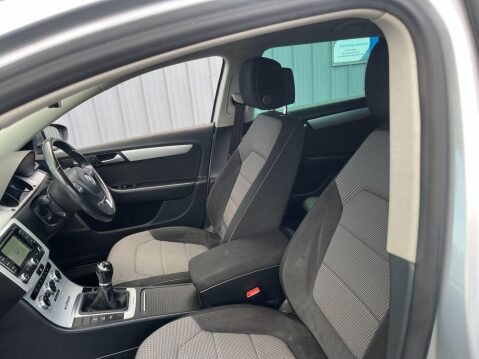 Volkswagen Passat 2.0 TDI BlueMotion Tech Alltrack 4Motion Euro 5 (s/s) 5dr 33