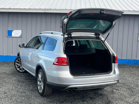 Volkswagen Passat 2.0 TDI BlueMotion Tech Alltrack 4Motion Euro 5 (s/s) 5dr 54