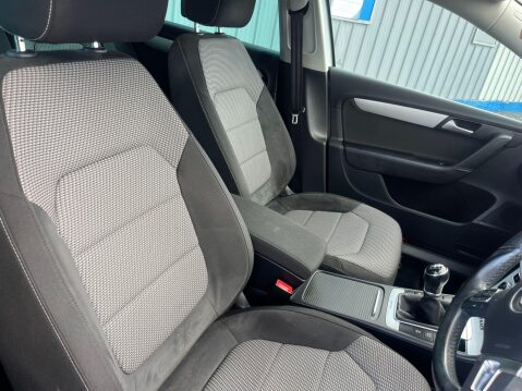 Volkswagen Passat 2.0 TDI BlueMotion Tech Alltrack 4Motion Euro 5 (s/s) 5dr 6